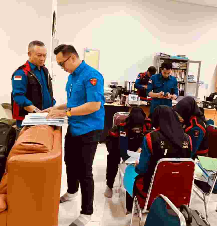 Kejati Kalbar Geledah Kantor Terkait Dugaan Korupsi Dana Hibah Mujahidin.