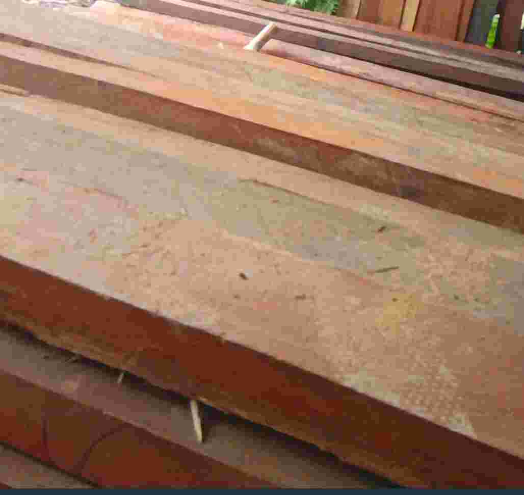 Di duga Kayu Ilegal tidak memiliki dokumen sah.